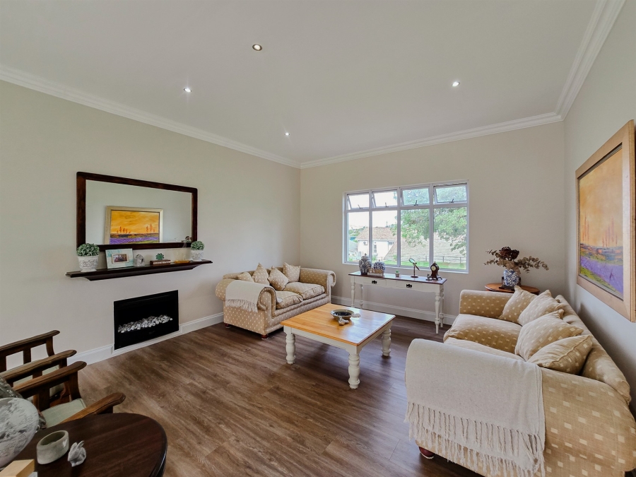 4 Bedroom Property for Sale in Selborne Eastern Cape